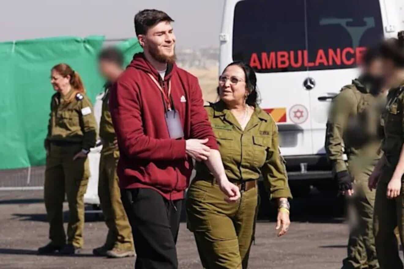 Alexander Troufanov enters into the hands of Israeli forces, inside the Gaza Strip, Feb. 15, 2025. Credit: IDF Spokesperson's Unit.