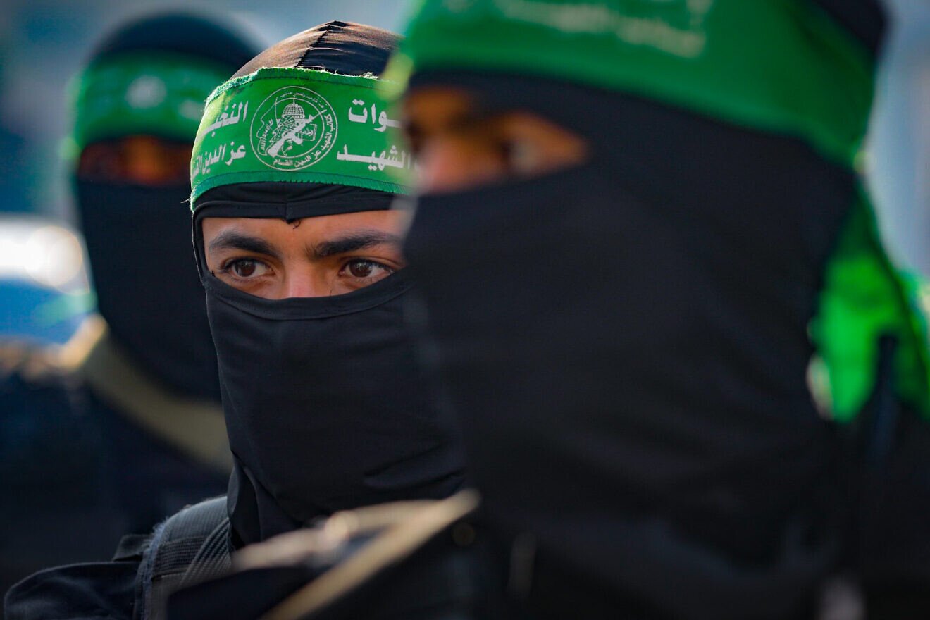 Hamas terrorists at the funeral of Hamas council member Ghazi Abu Tamaa, in Al-Hajj Musa Mosque in Khan Yunis in Gaza, Feb. 4, 2025. Photo by Ali Hassan/Flash90.