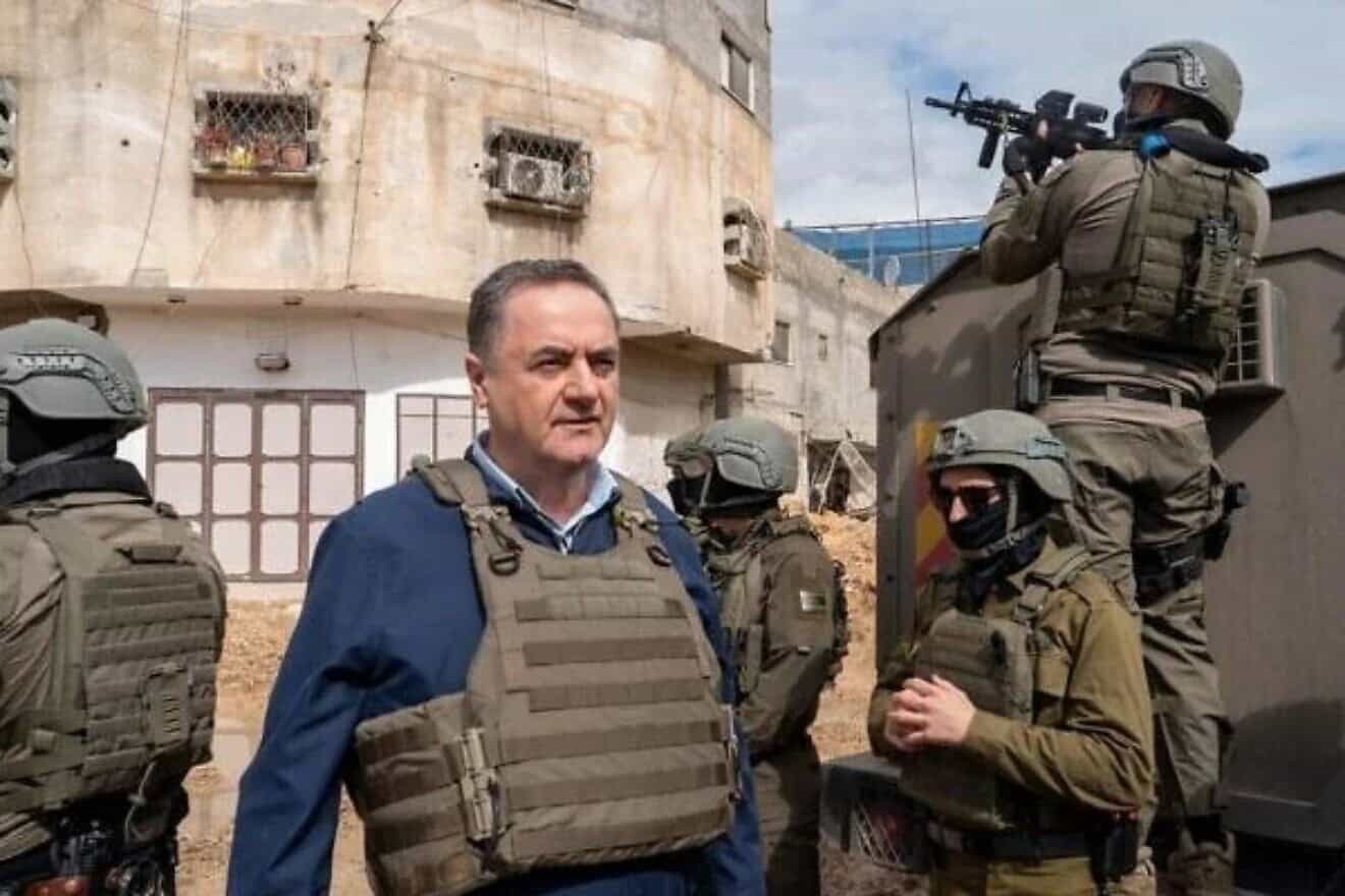 Israeli Defense Minister Israel Katz visits IDF troops in the Tulkarem refugee camp in northern Samaria, Feb. 21, 2025. Photo by Ariel Hermoni/Defense Ministry.