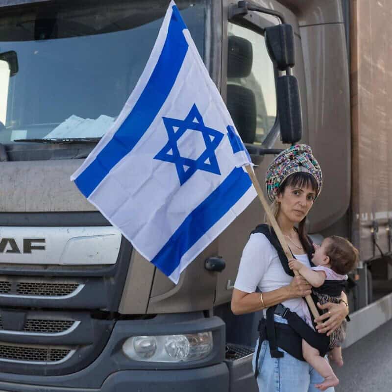 Tzav 9 co-founder Reut Ben-Chaim in her hometown of Netivot, in the western Negev. Photo by Liron Moldovan.