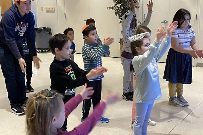 A Tu B'Shevat program for children at Congregation Beth Shalom in Columbia, Md. Credit: Courtesy.