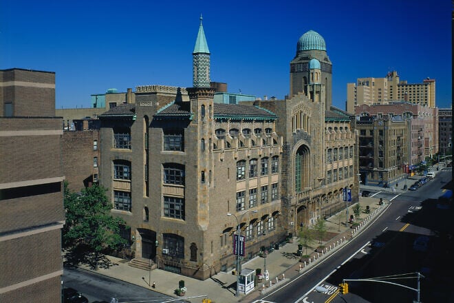 Zysman Hall on Yeshiva University's campus in upper Manhattan. Credit: Yeshiva University.