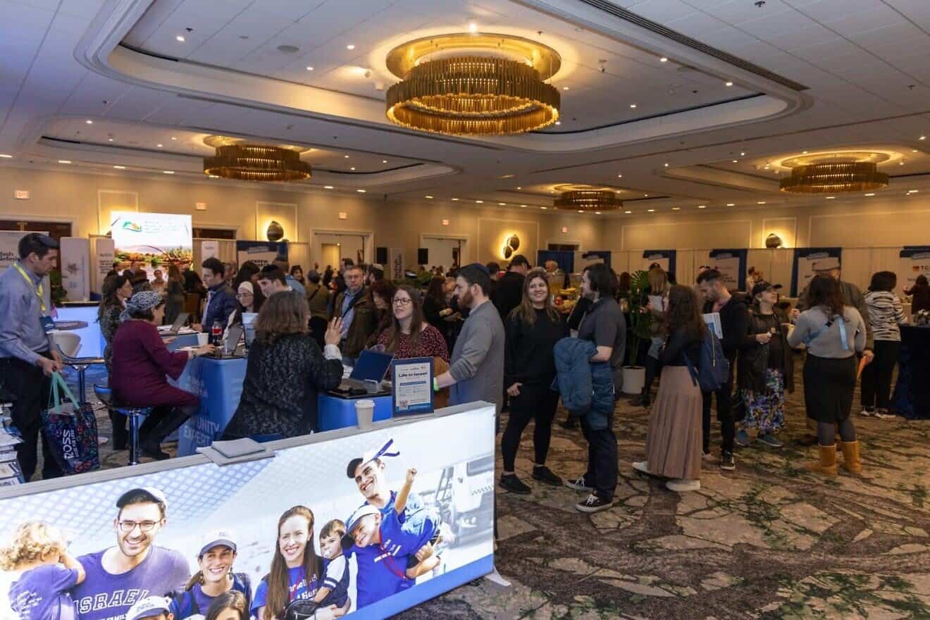 Nefesh B'Nefesh Aliyah Fair in Teaneck, N.J., on Monday, March 10, 2025. Photo by Shahar Azran.