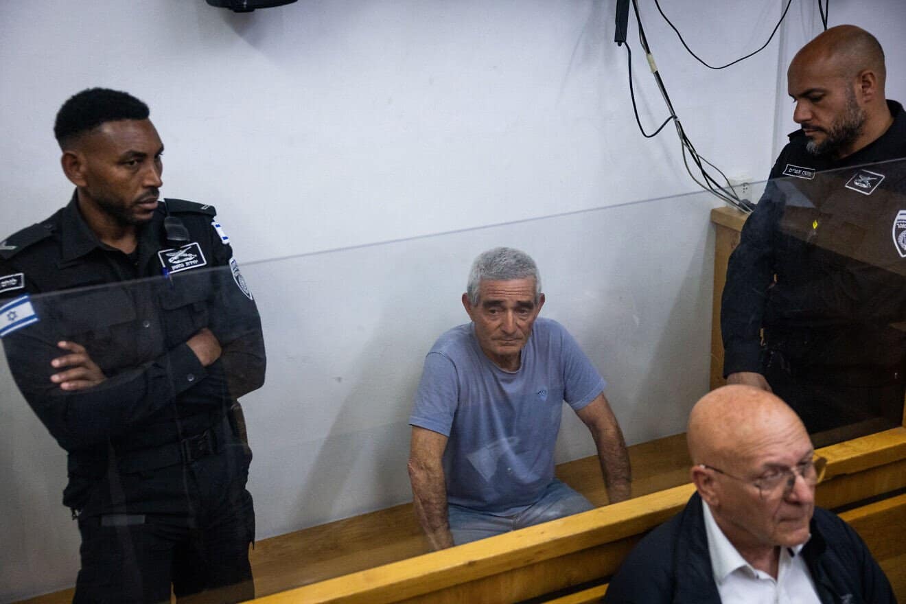 Anti-government activist Eyal Yaffe arrives for a hearing at the Jerusalem Magistrate's Court, March 29, 2025. Photo by Yonatan Sindel/Flash90.