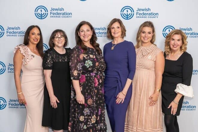 At the Voices event are, from left: Monica Levy, Paula Greenberger, Jennifer Weiner, Jane Brenner, Anna Putterman  and Lisa Shatzkin. Credit: Courtesy of the Jewish Federation of Orange County.