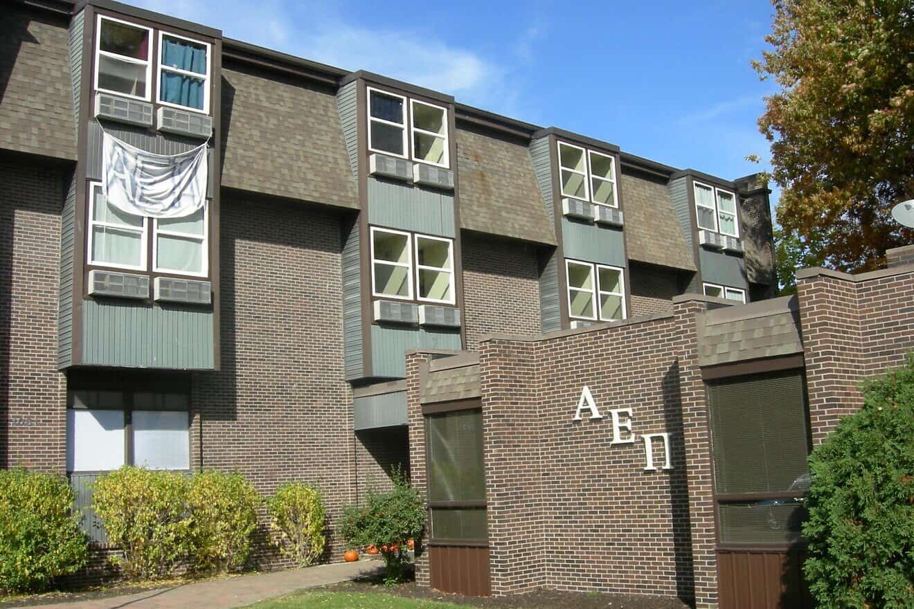 The AEPi house at Purdue University in West Lafayette, Ind., on Oct. 26, 2009. Credit: Mshaolian via Wikimedia Commons.
