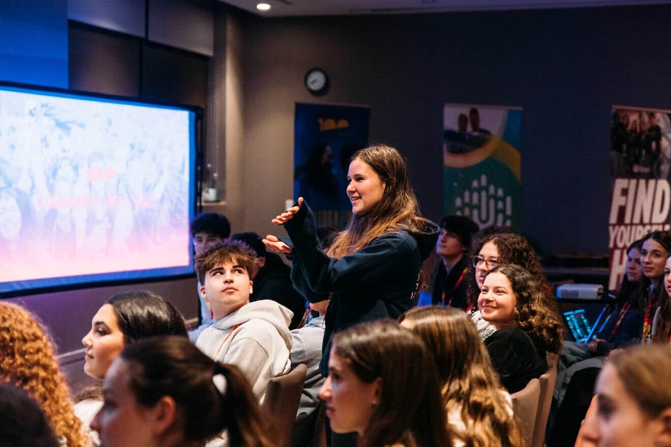Teens at BBYO inaugural Chapter Founders Summit. Credit: Courtesy.