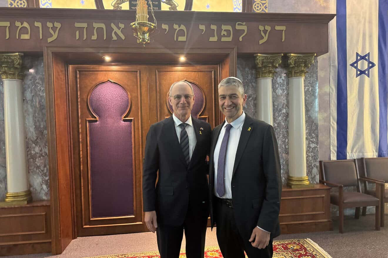 Israeli Ambassador the United States Yechiel Leiter (left) meets with Rabbi Ari Soussan at Magen David Sephardic Congregation in Rockville, Md. Photo by Eliezer Avraham.