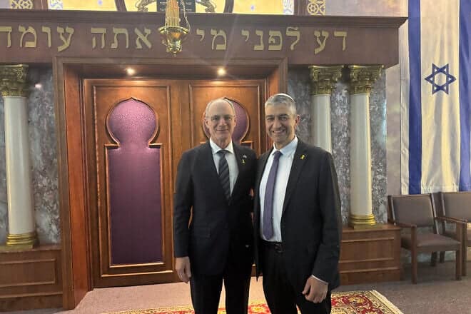 Israeli Ambassador the United States Yechiel Leiter (left) meets with Rabbi Ari Soussan at Magen David Sephardic Congregation in Rockville, Md. Photo by Eliezer Avraham.