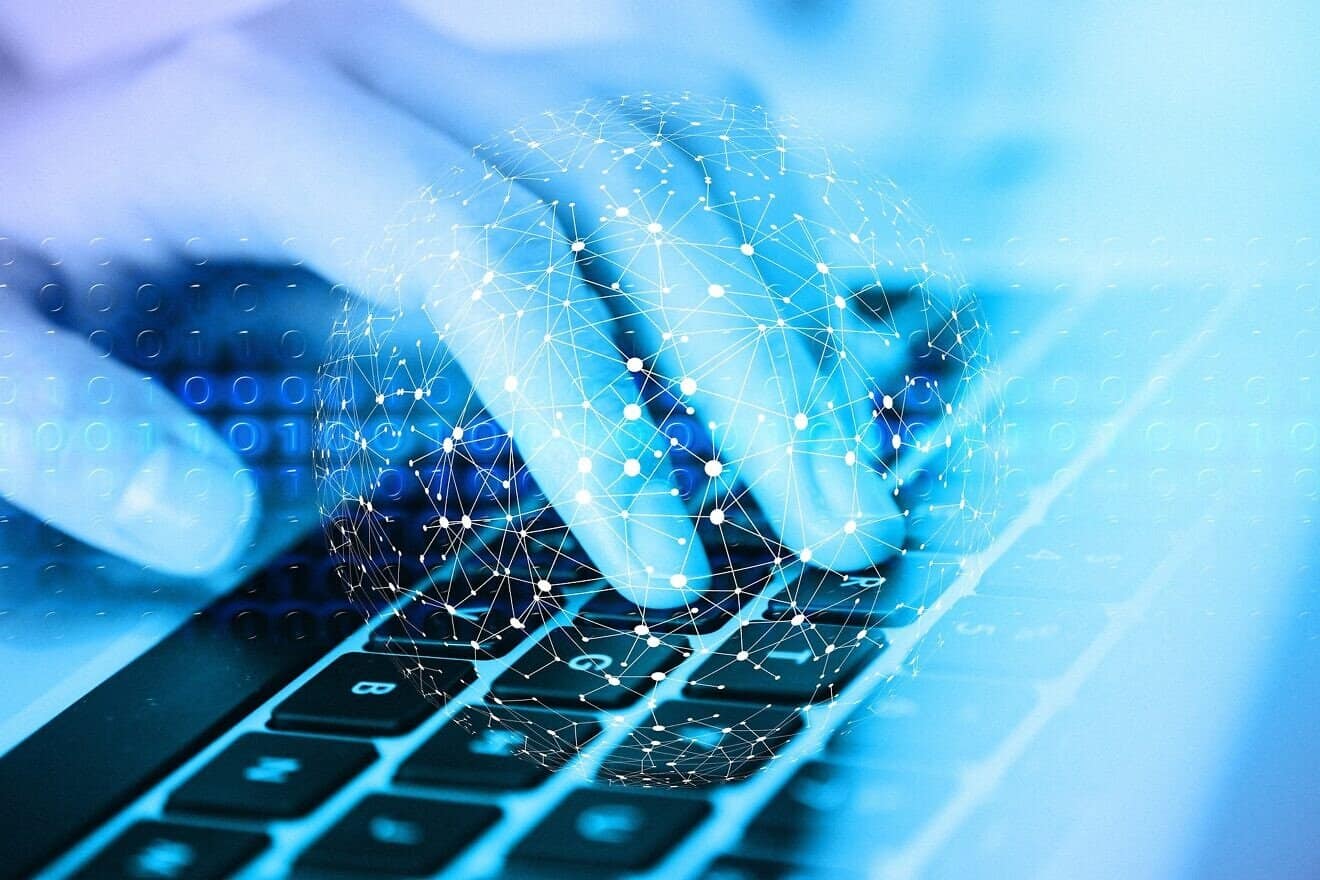 Blockchain network graphic. Credit: Gerd Altmann via Pixabay.