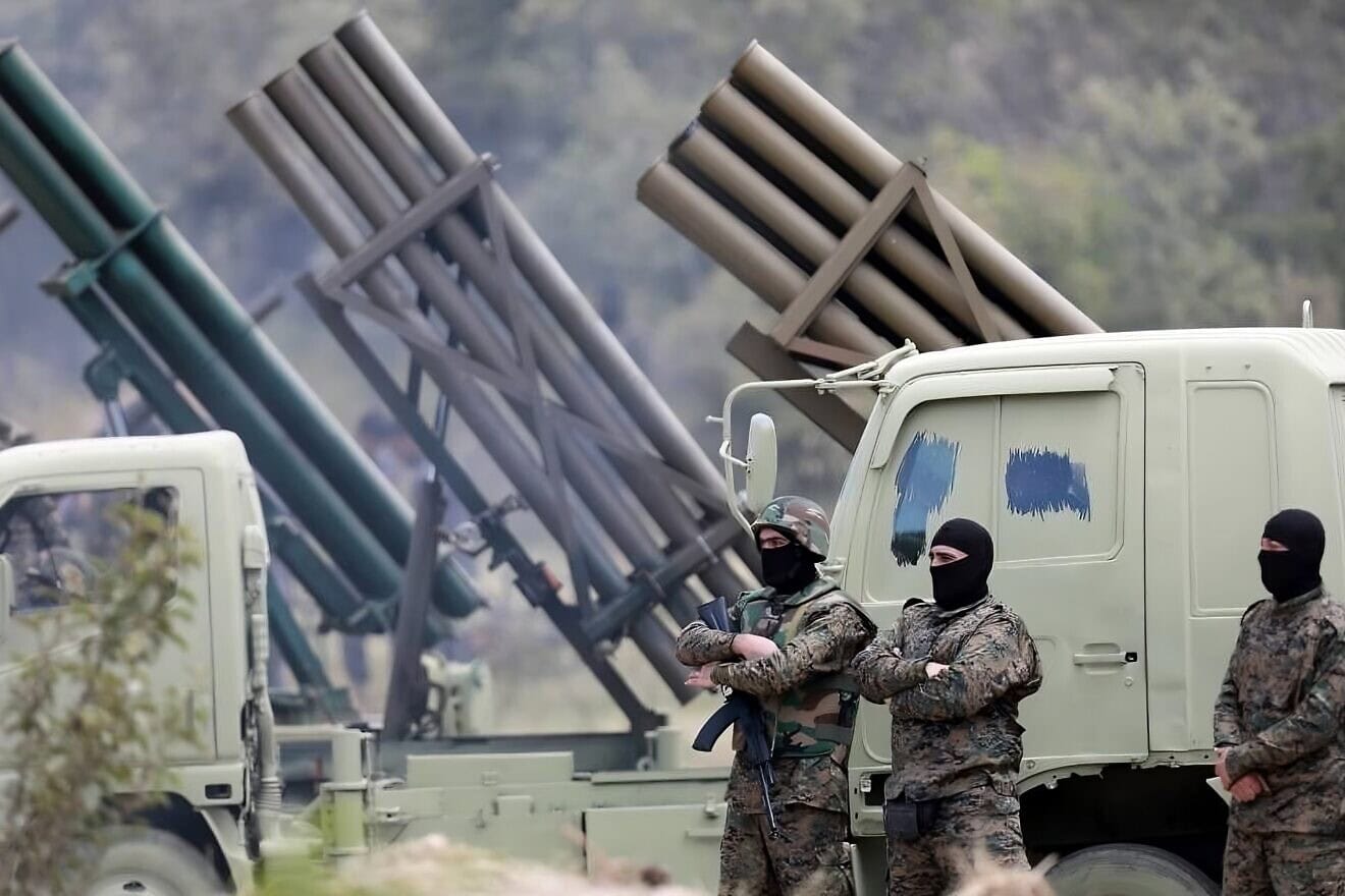 Fighters from the Lebanese militant group Hezbollah carry out a training exercise in Aaramta village in the Jezzine District, southern Lebanon, on May 21, 2023. Credit: Tasnim News Agency via Wikimedia Commons.