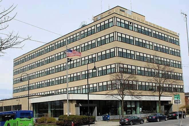 The Federal Building, Post Office, and Courthouse, located in downtown Burlington, Vt., April 25, 2022. Credit: Farragutful via Wikimedia Commons.