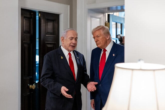 U.S. President Donald Trump and senior staff greet Israeli Prime Minister Benjamin Netanyahu in the West Wing Lobby of the White House, April 7, 2025. Photo by Joyce N. Boghosian/White House.