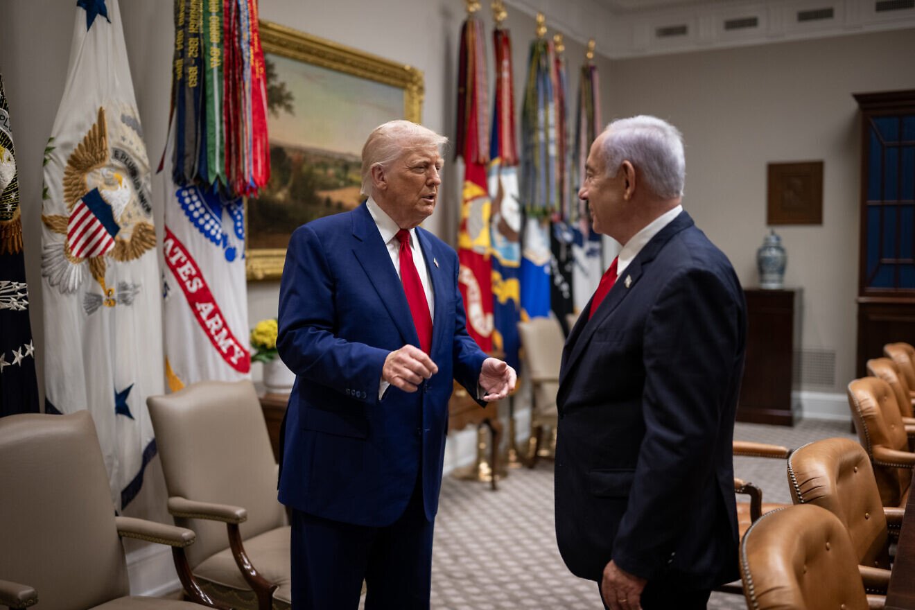 U.S. President Donald Trump greets Israeli Prime Minister Benjamin Netanyahu in the West Wing of the White House, April 7, 2025. Credit: Daniel Torok/White House.