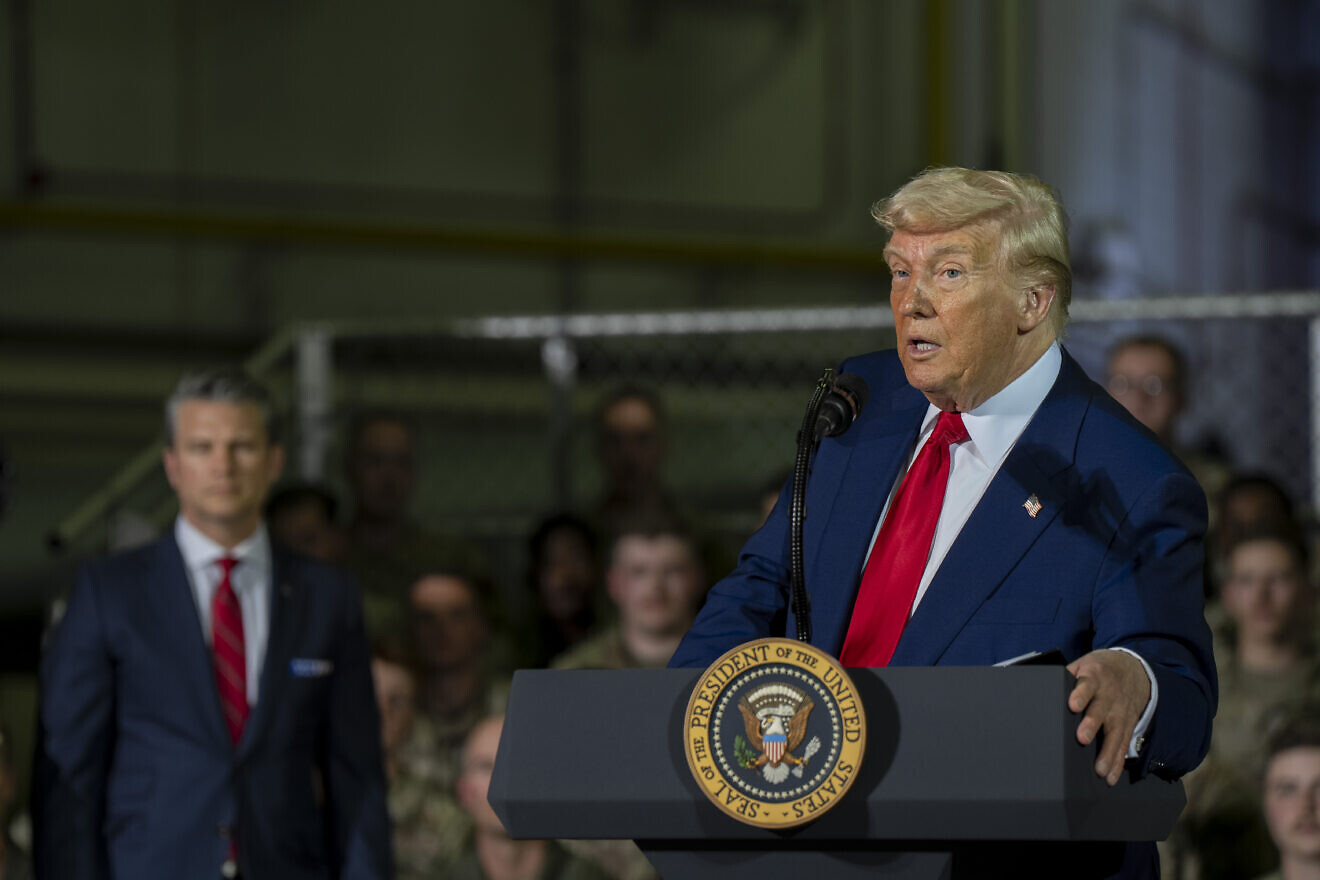 U.S. President Donald Trump delivers remarks to troops alongside U.S. Secretary of Defense Pete Hegseth at Selfridge Air National Guard Base, Harrison Township, Mich., April 29, 2025. Credit: U.S. Navy Petty Officer 1st Class Alexander Kubitza/U.S. Department of Defense.