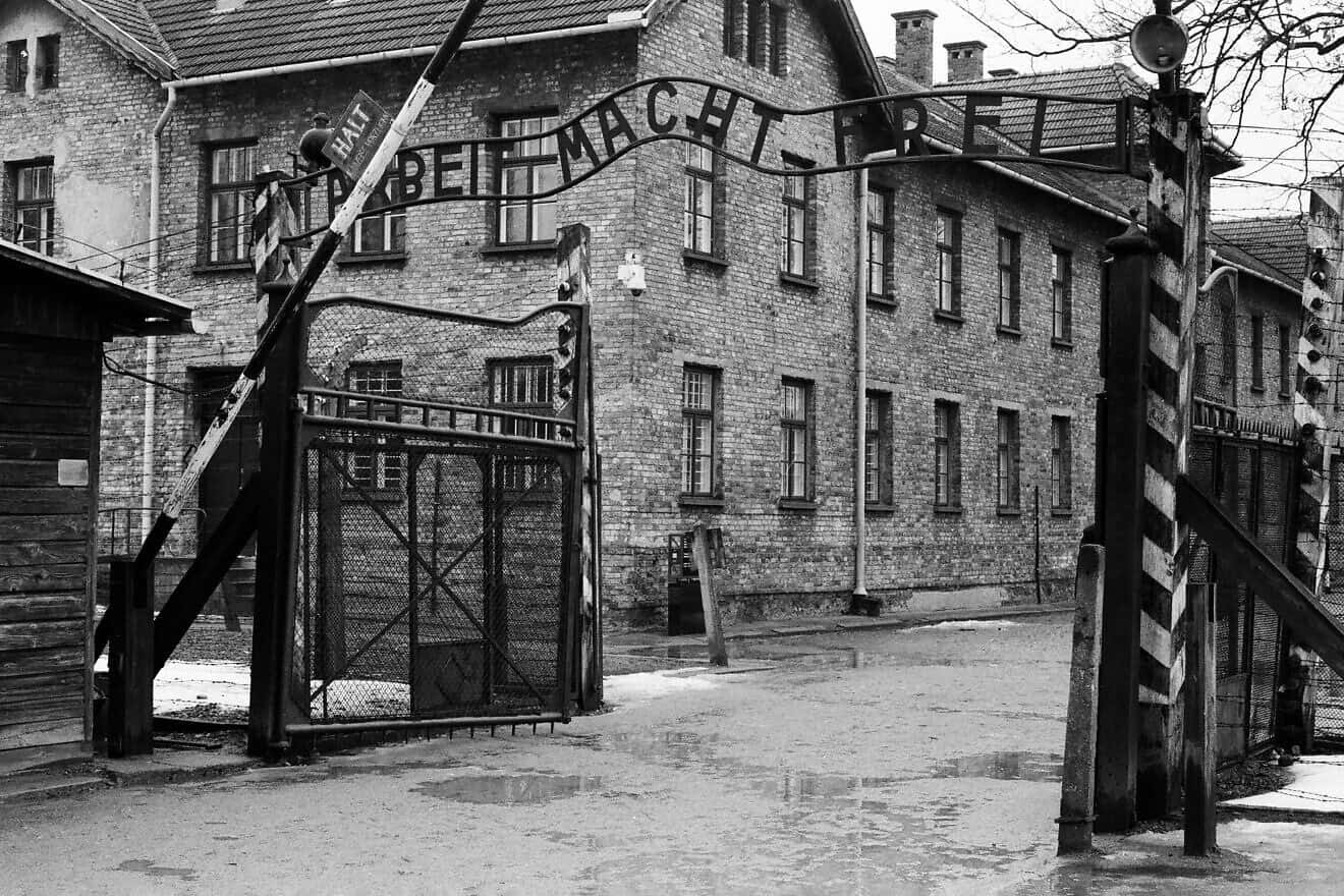 The gate to Auschwitz. Credit: Alexander Zvir/Pexels.