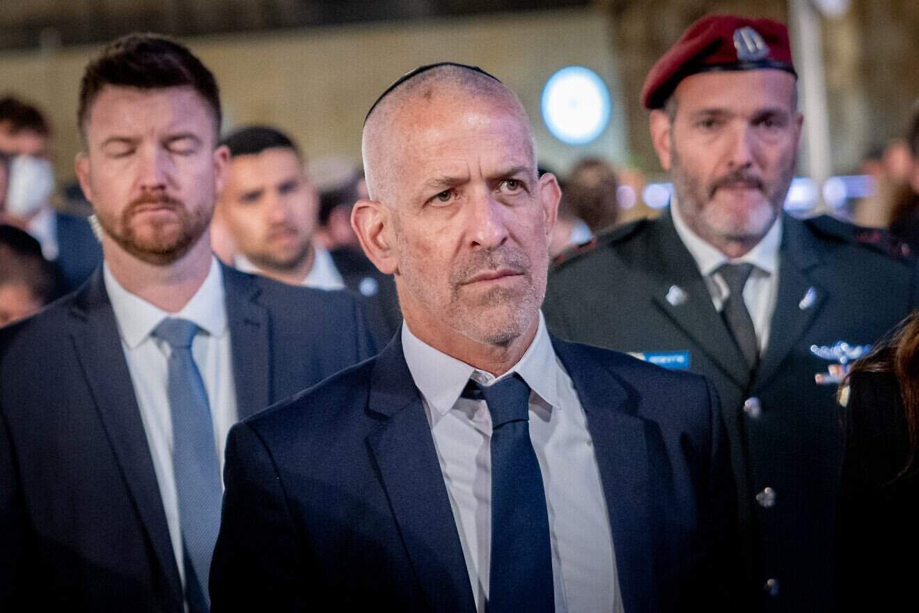 Israel Security Agency Director Ronen Bar attends a Memorial Day ceremony at the Western Wall, Judaism's holiest site, in Jerusalem's Old City, April 29, 2025. Photo by Chaim Goldberg/Flash90.