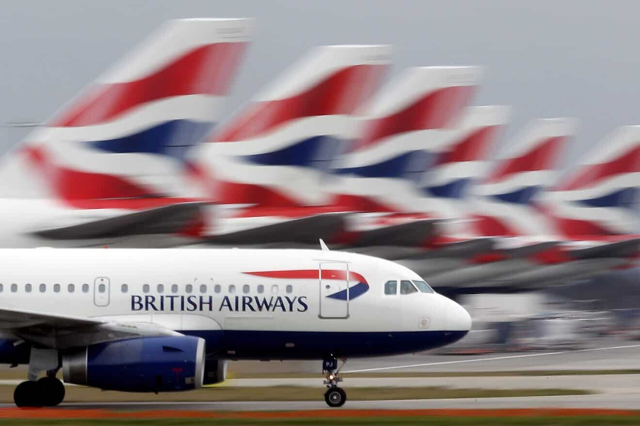 A British Airways plane lands at Heathrow Airport on March 19, 2010 in London, England. Photo by Dan Kitwood/Getty Images.