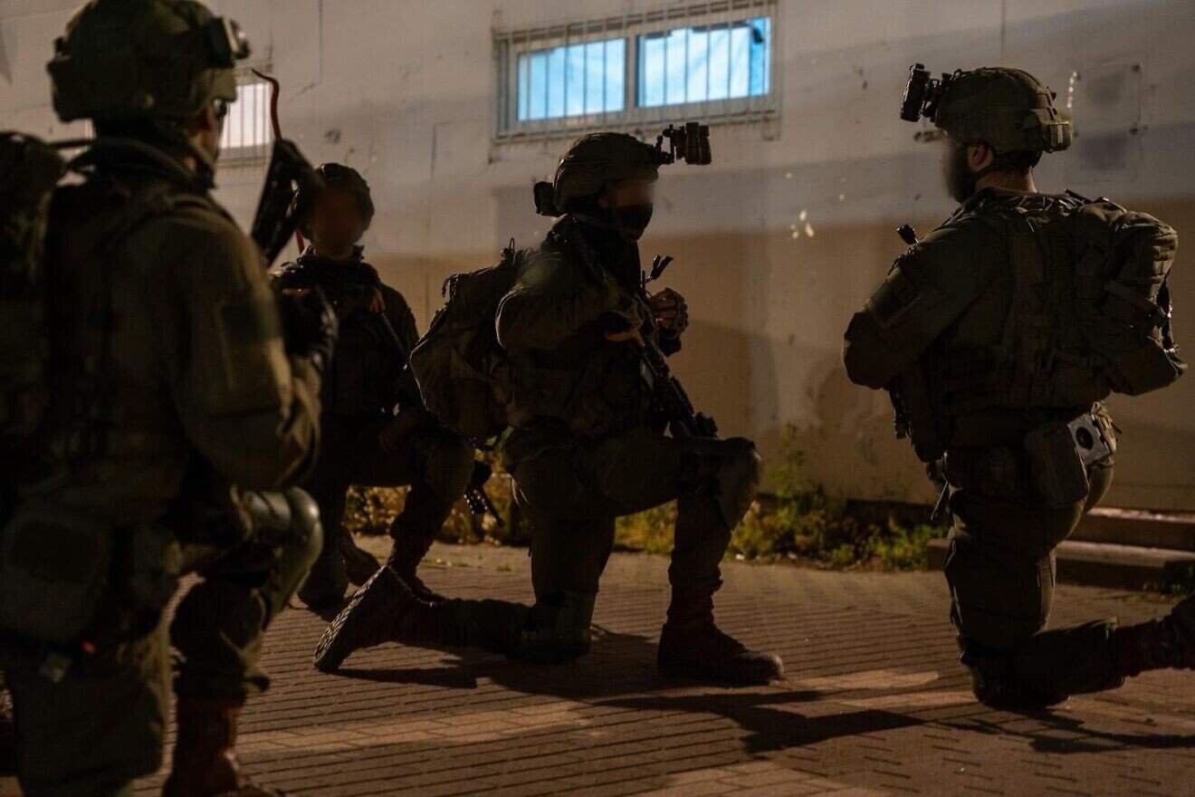 Israeli Duvdevan fighters arrest stone-throwing suspects during an overnight operation in Al-Arub, in the Etzion Brigade sector, April 20-21, 2025. Credit: IDF.