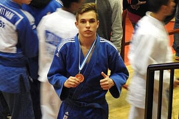 Jonathan Gutin with a judoka medal. Credit: Courtesy.