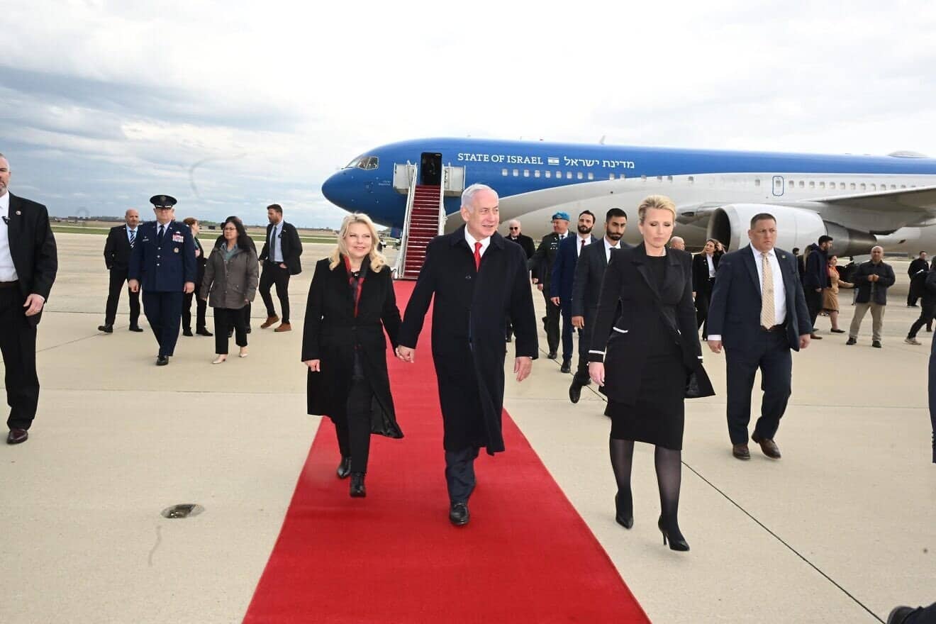 Israeli Prime Minister Benjamin Netanyahu and his wife, Sara, arrive in Washington on April 6, 2025. Netanyahu is scheduled to meet with Donald Trump at the White House for the second time since the U.S. president took office. Photo by Avi Ohayon/GPO.