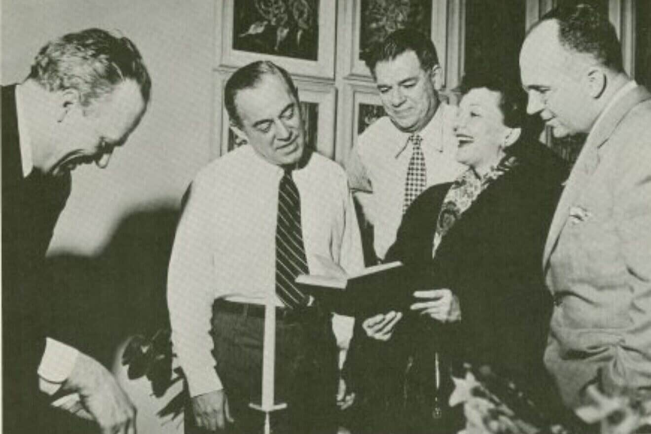 At a rehearsal for South Pacific are from left: Joshua Logan, Richard Rodgers, Oscar Hammerstein II, Mary Martin and James Michener. Credit: Wikimedia Commons.