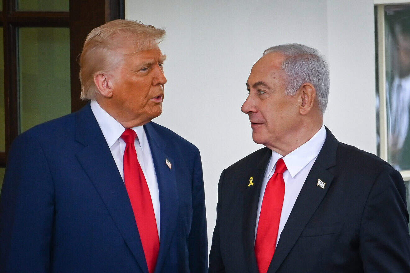 U.S. President Donald Trump welcomes Israeli Prime Minister Benjamin Netanyahu to the White House in Washington D.C., April 7, 2025. Photo by Liri Agami/Flash90.