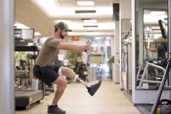 Israeli soldier Yoav Tzivoni, wounded in the Gaza Strip, acclimates to his prosthetic leg in the docuseries "Fighters." Credit: Courtesy of Izzy.