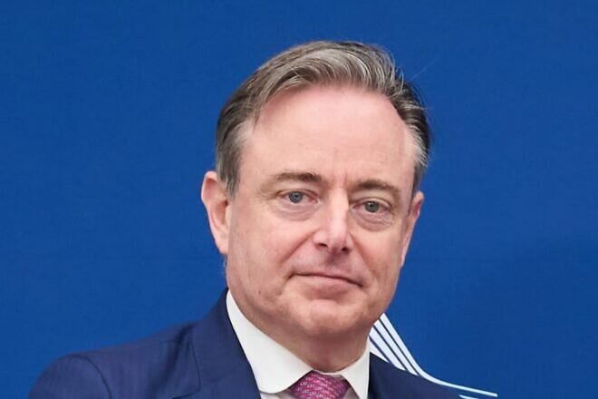 Belgian Prime Minister Bart De Wever visits the European Commission in Brussels on March 25, 2025. Photo by Dati Bendo via Wikimedia Commons.