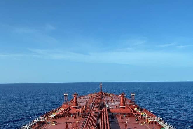 Oil tanker. Credit: Angad Cheema/Pixabay.