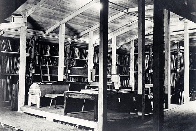 Discovery of the salt mines used as a repository for art stolen by the Nazis between 1943 and 1945, in Altaussee, Austria, at the end of WWII. Credit: Lieutenants Kern & Sieber via Wikimedia Commons.