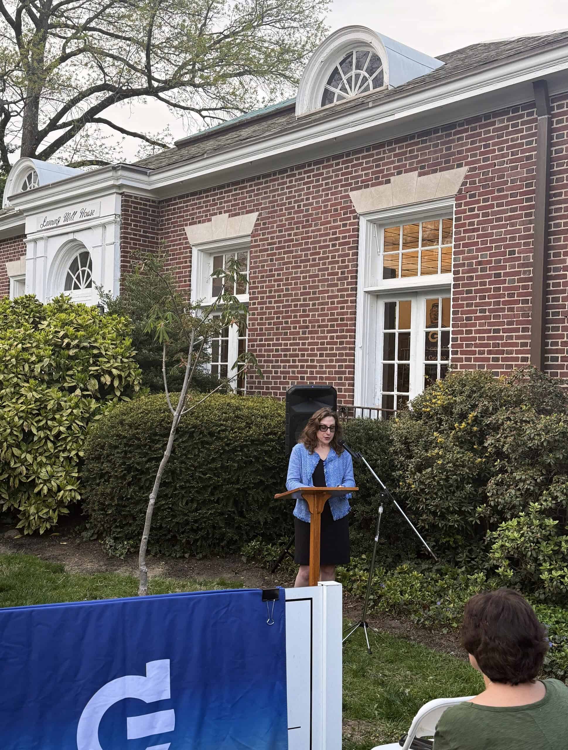 Anne Frank Tree, Gratz