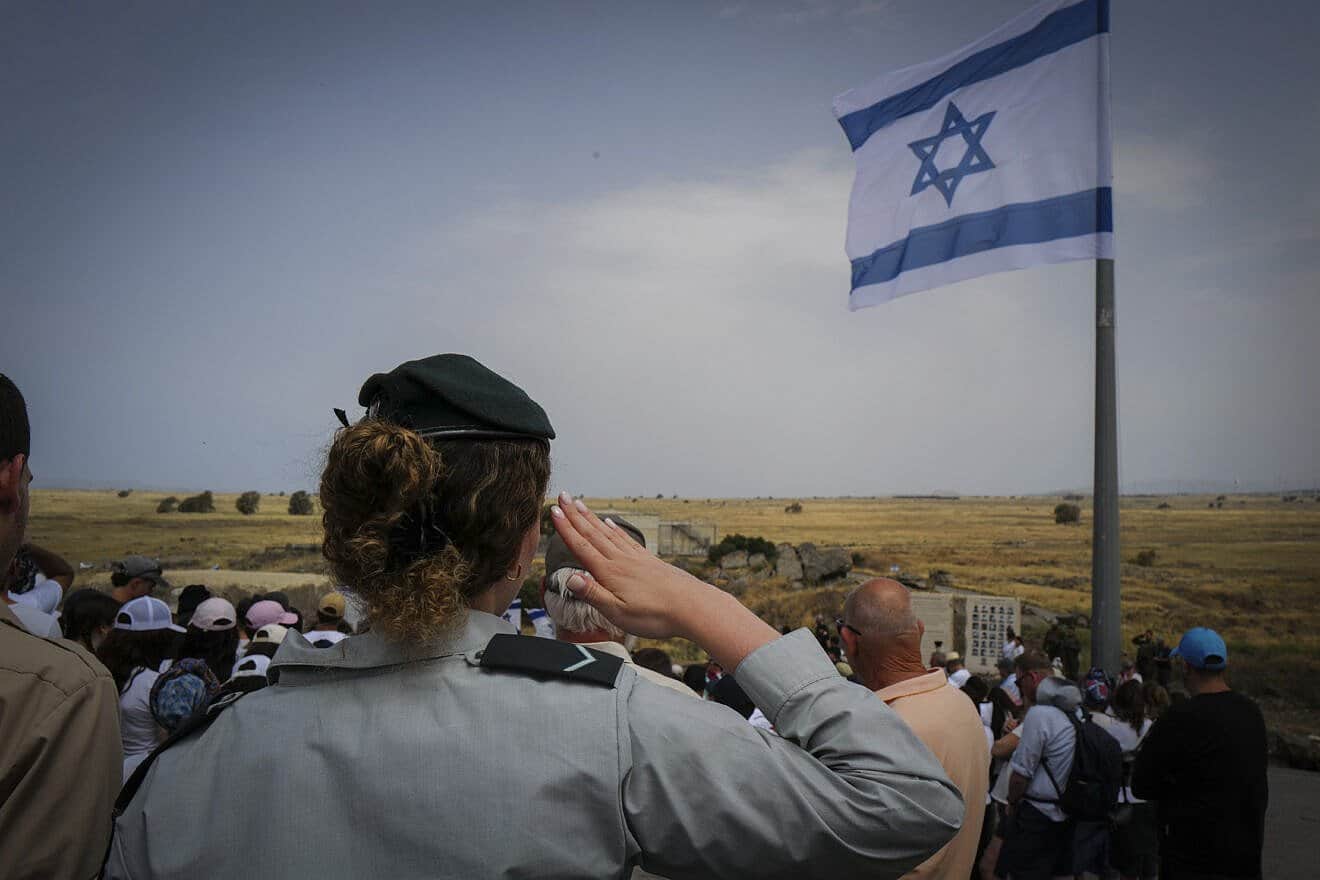 Hundreds of Israelis attend a Yom Hazikaron memorial ceremony in memory of the 32 fallen soldiers of the infamous Tel Saki Battle in the Golan Heights during the 1973 Yom Kippur War, on April 30, 2025. Photo by Michael Giladi/Flash90.