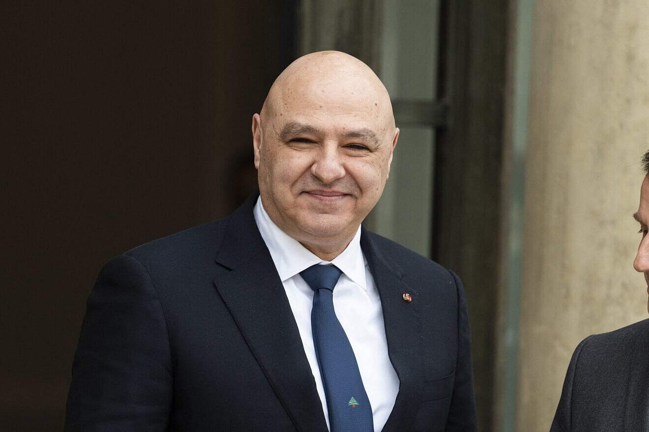 French President Emmanuel Macron (not pictured) welcomes Lebanese President Joseph Aoun during an official visit to the Elysee Presidential Palace in Paris, on March 28, 2025. Photo by Magali Cohen/Hans Lucas/Hans Lucas AFP via Getty Images.