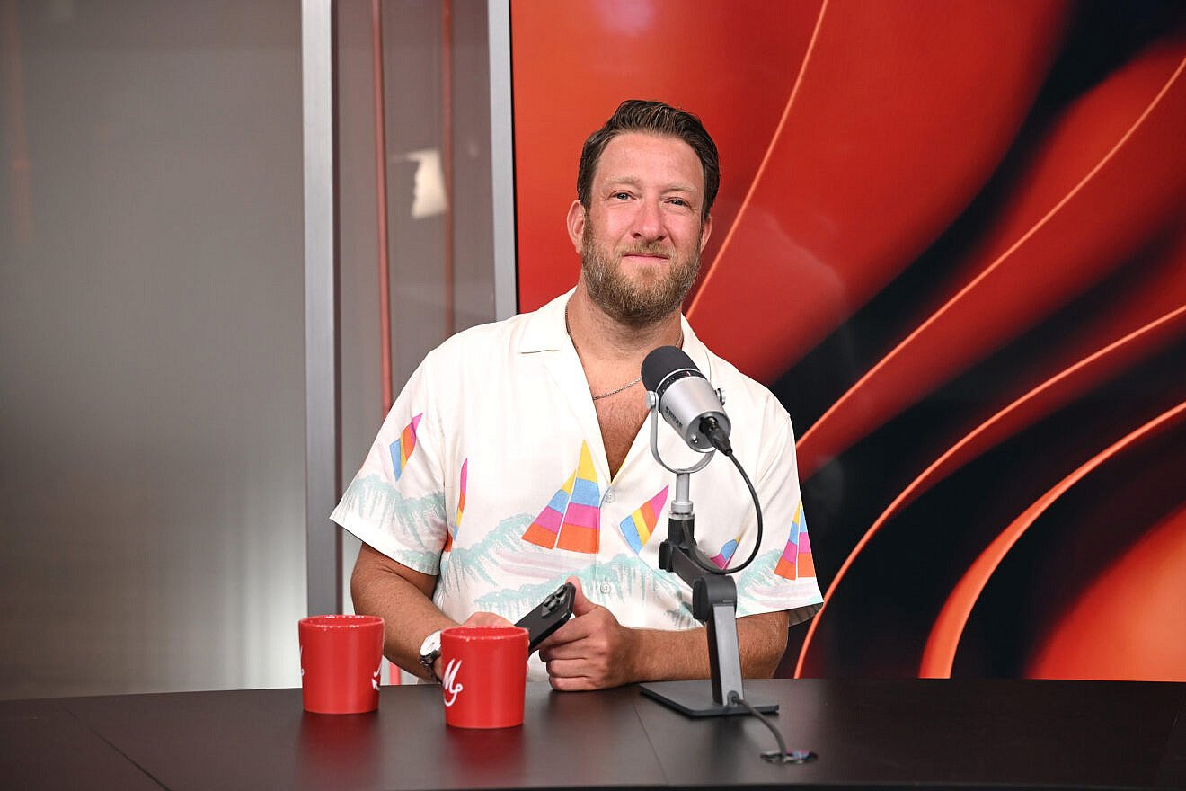 Dave Portnoy visits the Megyn Kelly Show at SiriusXM Studios in New York City, on May 1, 2025. Photo by Gary Gershoff/Getty Images.