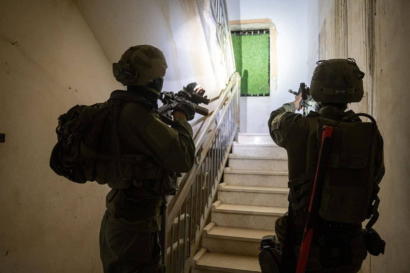 IDF troops detain suspects in Judea and Samaria amid a crackdown on online incitement linked to the wildfires raging near Jerusalem, May 2025. Credit: IDF.