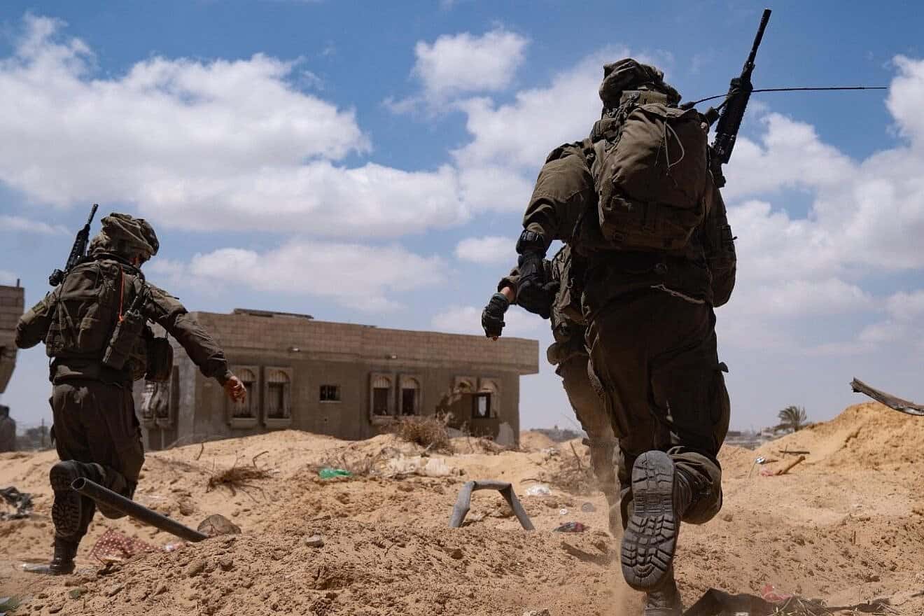 Israel Defense Forces soldiers operating against Hamas in the Gaza Strip, May 30, 2025. Credit: IDF.