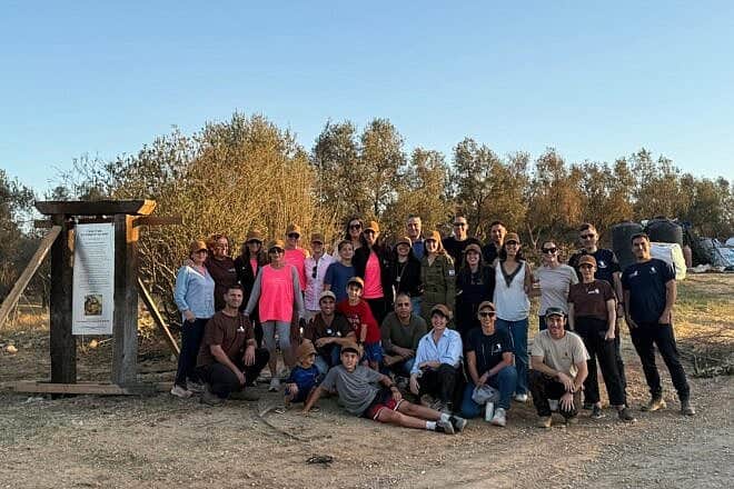 As part of Israel’s first National Youth Conference 2025, hundreds of teens worked on restoring the Philip Farm in the Arava Region of the Negev Desert. Credit: Courtesy of HaShomer HaChadash.