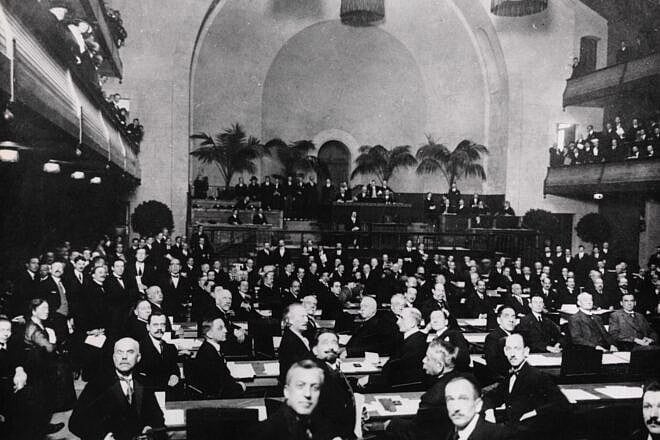 The opening of the League of Nations in 1920 in Geneva, Switzerland. Credit: Frédéric Boissonnas/National Library of Norway via Wikimedia Commons.