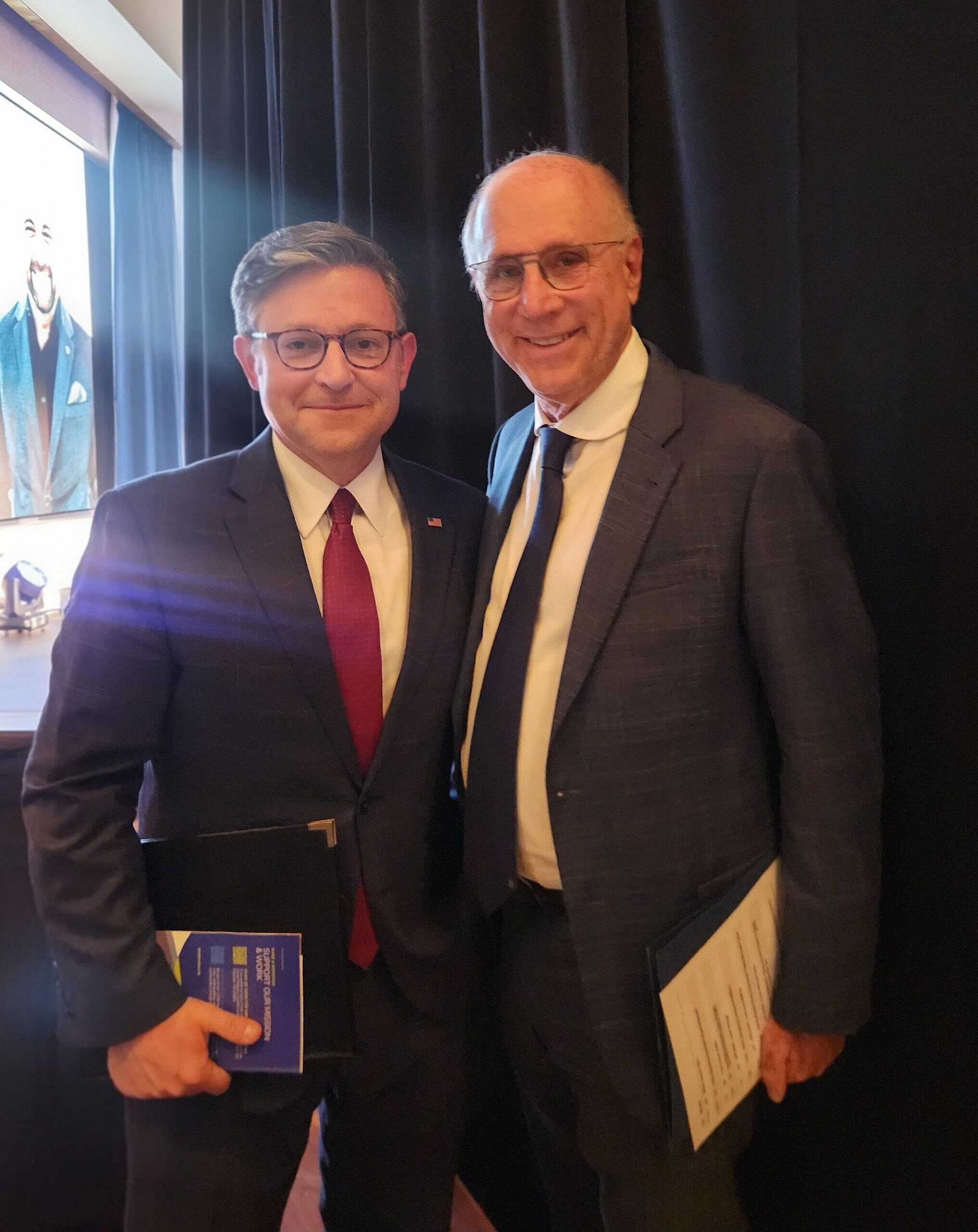 Rabbi Stuart Weinblatt with House Speaker Mike Johnson
