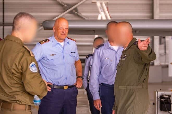 German Air Force chief Lt. Gen. Ingo Gerhartz reviews Israeli-German drone cooperation at Tel Nof Airbase, May 2025. Credit: IDF.