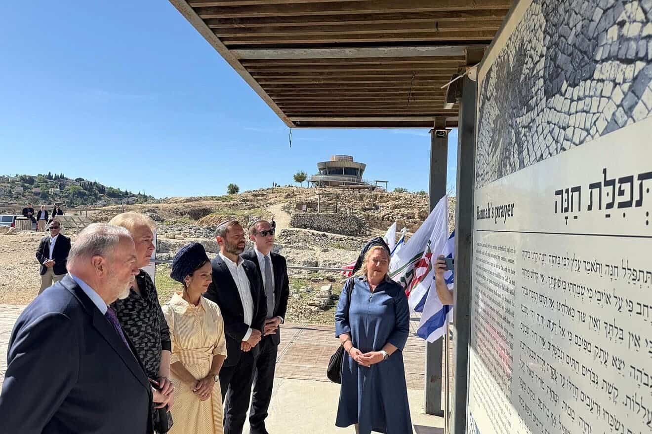 U.S. Ambassador to Israel Mike Huckabee (left) during an official visit to the Ancient Shiloh site in the Binyamin region of southern Samaria, May 7, 2025. Credit: Yesha Council.