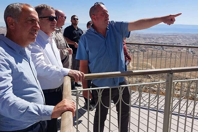 Israeli Education Minister Yoav Kisch (second from left) during a visit to the Gush Etzion region of Judea, May 8, 2025. Credit: Gush Etzion Regional Council.