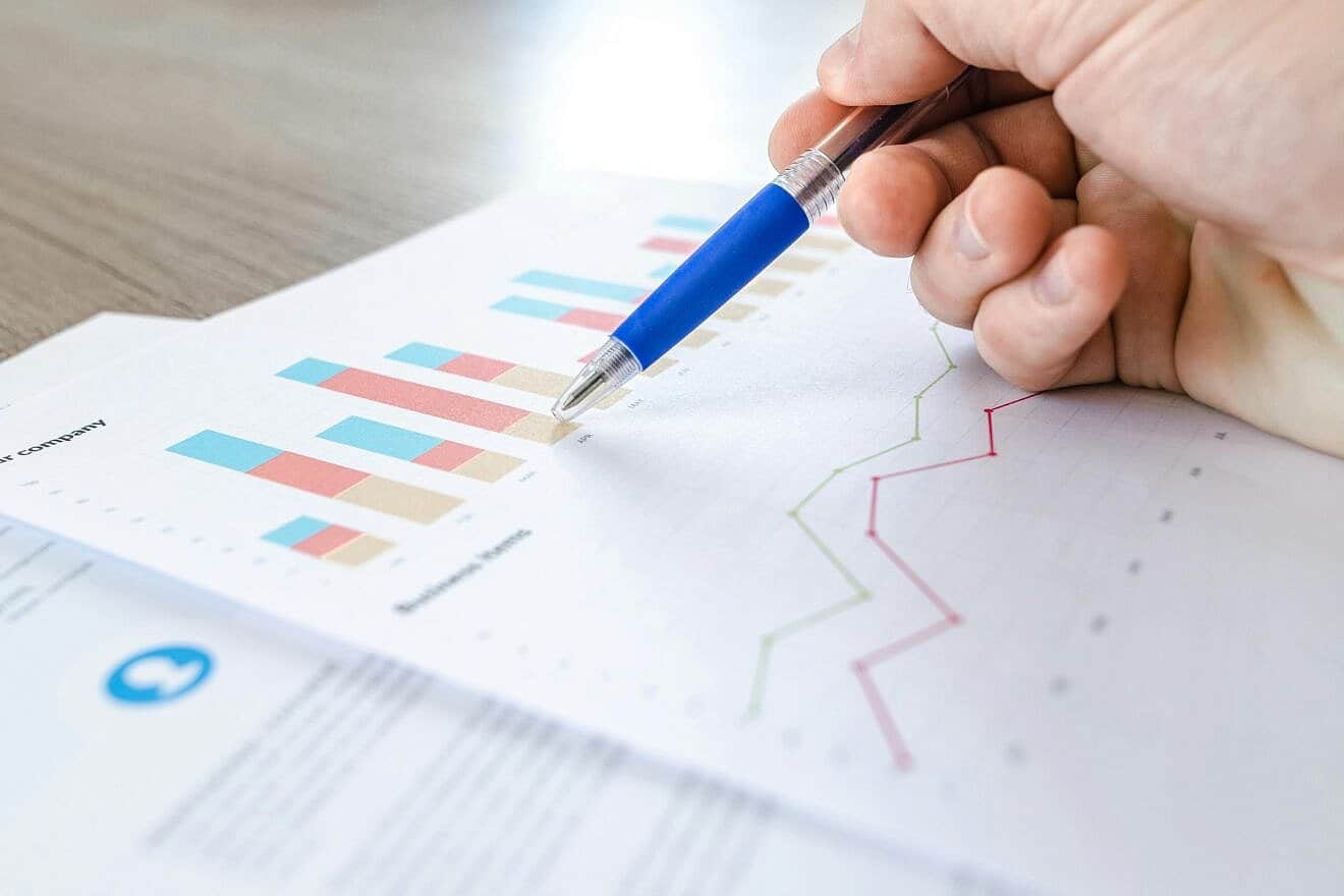 Survey. Credit: Lukas/Pexels.