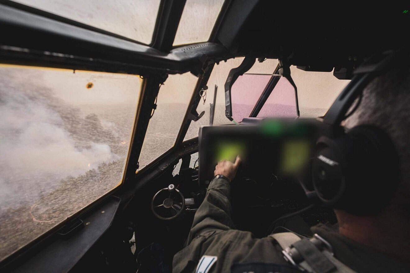 An Israel Air Force pilot flies a Samson airplane over fires in the Jerusalem area on April 30, 2025. Photo courtesy of the Israel Defense Forces.