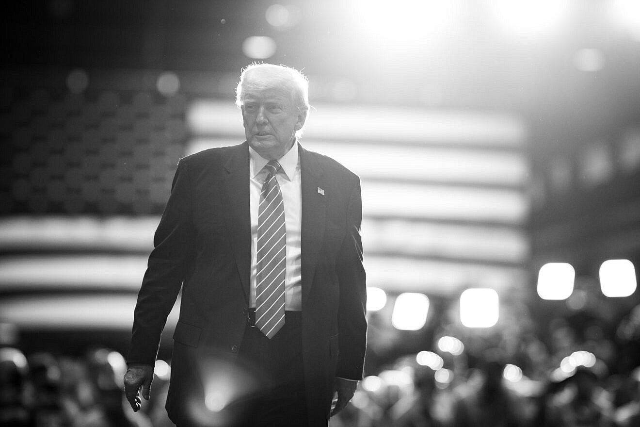 U.S. President Donald Trump delivers remarks on a partnership deal with U.S. Steel and Nippon Steel at the U.S. Steel Corporation-Irvin Works in West Mifflin, Pa., May 30, 2025. Credit: Daniel Torok/White House.