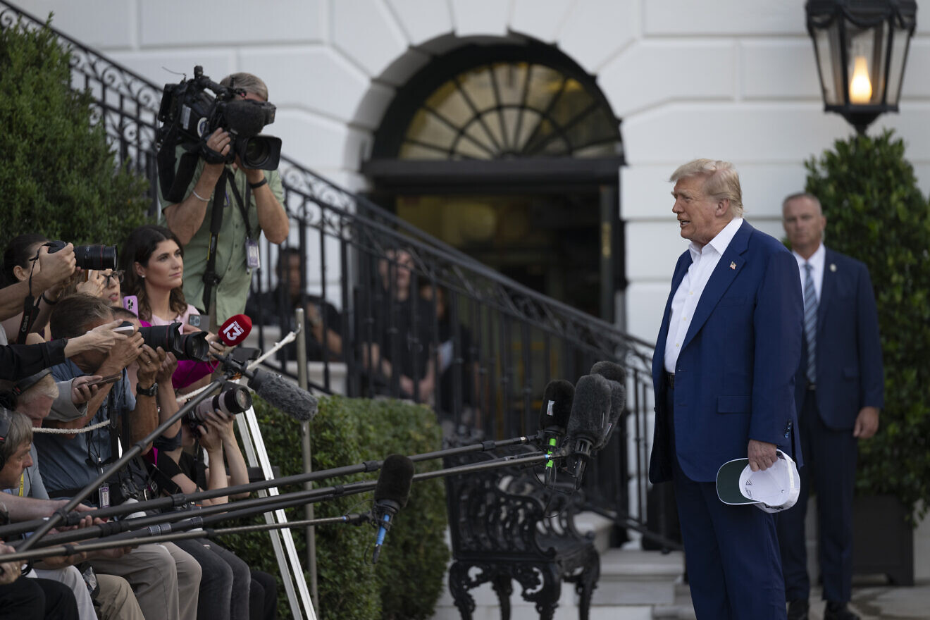 U.S. President Donald Trump boards Marine One on the South Lawn of the White House, June 24, 2025, en route to Joint Base Andrews for his trip to The Hague, Netherlands for the 2025 NATO Summit. Credit: Molly Riley/White House.