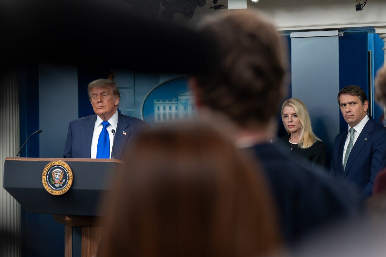 U.S. President Donald Trump holds a press conference with Attorney General Pam Bondi and Deputy Attorney General Todd Blanche, June 27, 2025. Credit: Abe McNatt/White House. U.S. President Donald Trump holds a press conference with Attorney General Pam Bondi and Deputy Attorney General Todd Blanche, June 27, 2025. Credit: Abe McNatt/White House.