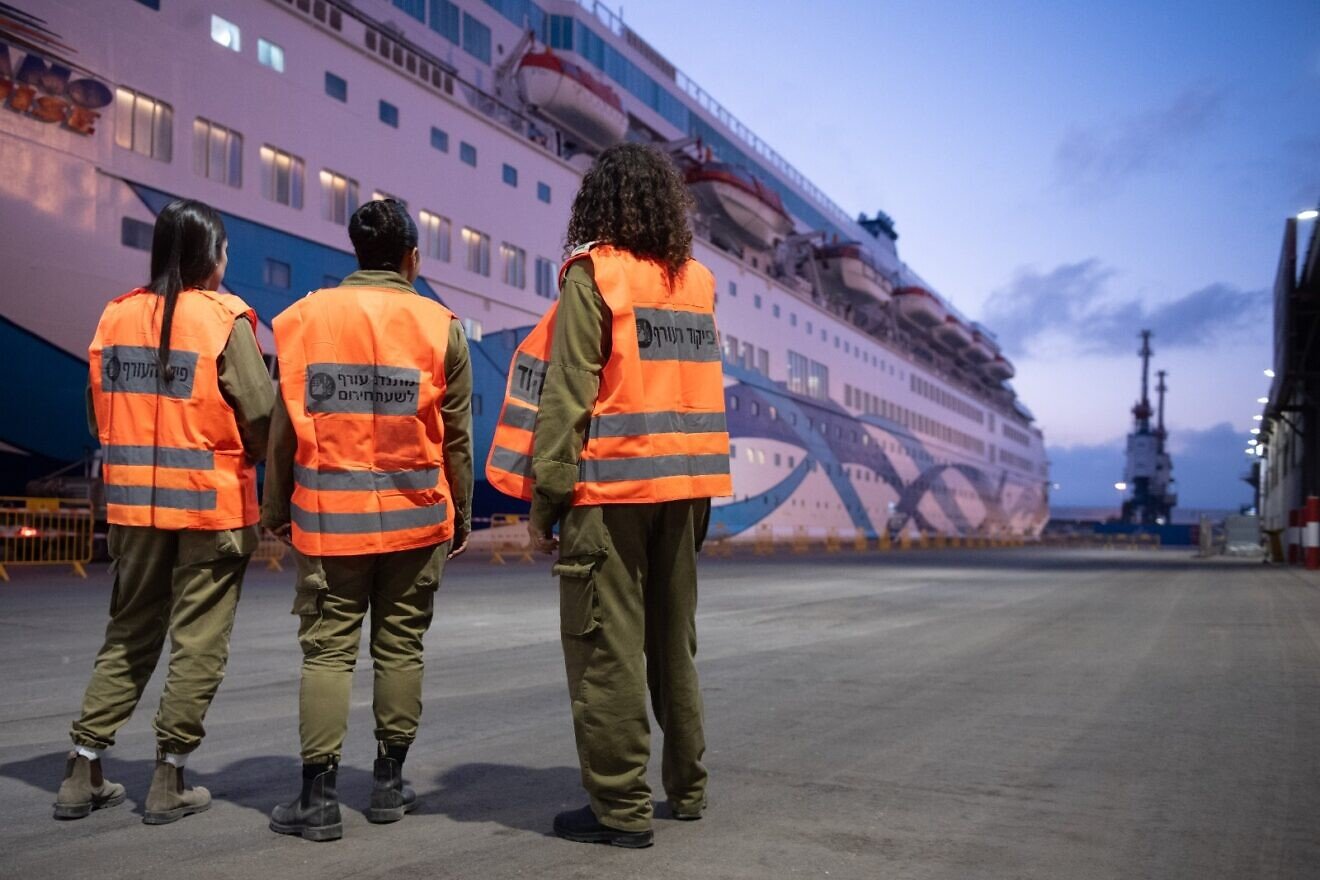 IDF Home Front Command soldiers await in the Ashdod Port as 1,500 Israelis stranded abroad due to the country’s war with Iran were preparing to disembark from a ship arriving from Cyprus on June 20, 2025. Credit: IDF.