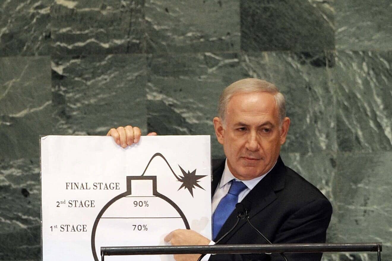 Israeli Prime Minister Benjamin Netanyahu uses an illustration to explain his position on the Iranian nuclear threat on Sept. 27, 2012. Photo by Avi Ohayon/GPO.